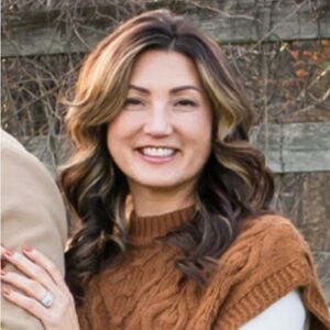 Meet your Posher, Jennifer